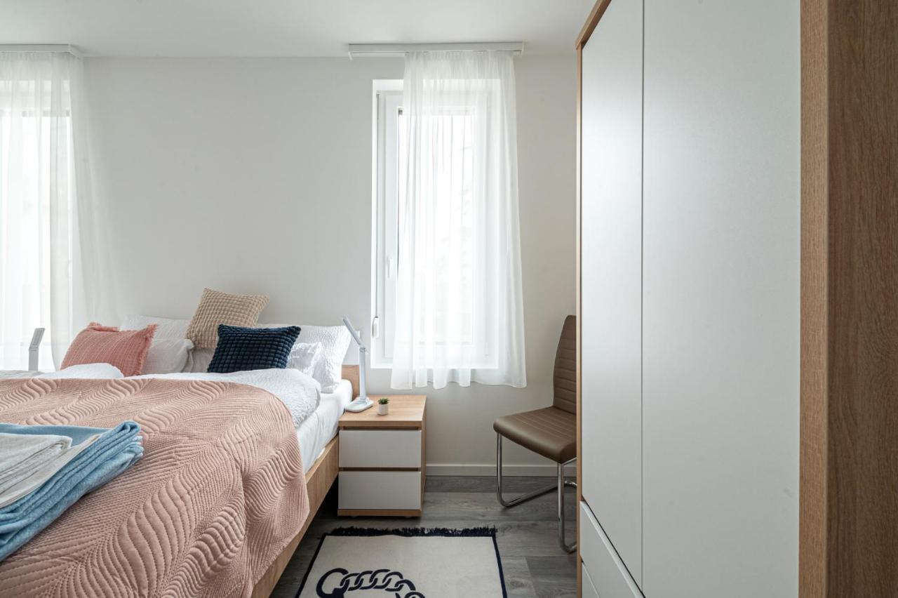Roze Blue Design Apartments Чопак Екстер'єр фото